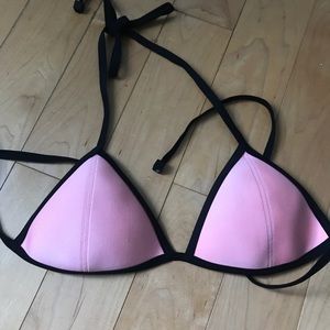 Triangl bathing suit top